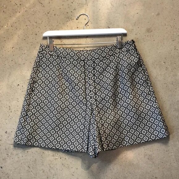 Red Valentino White and Black Diamond-Jacquard Shorts